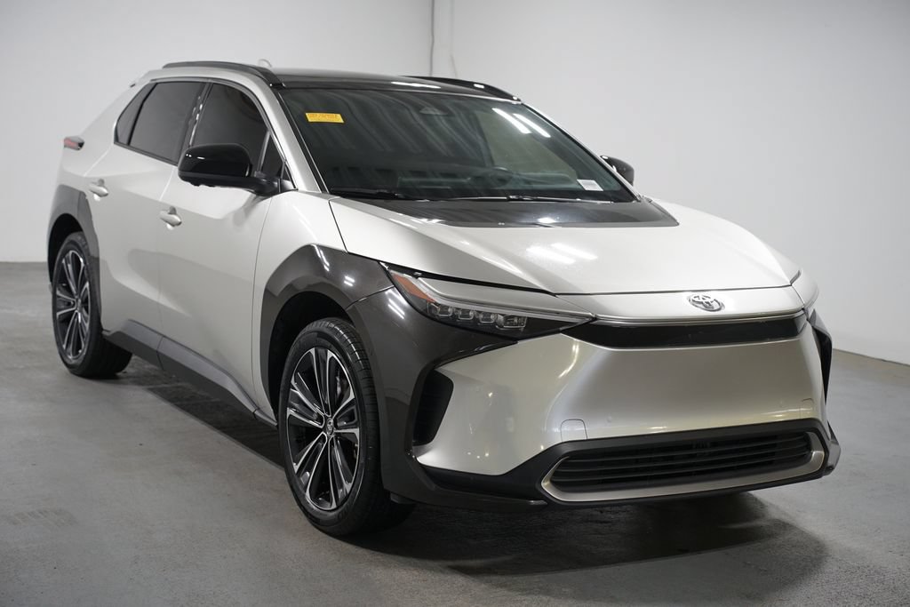 Certified 2024 Toyota bZ4X FWD image 3