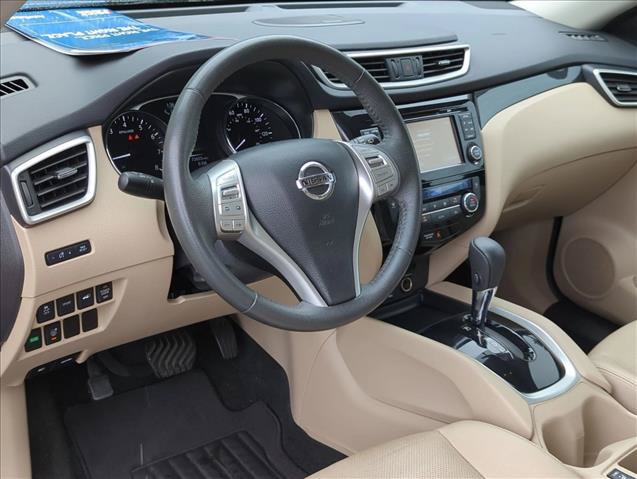 Used 2016 Nissan Rogue SL w/ SL Premium Package FWD image 10