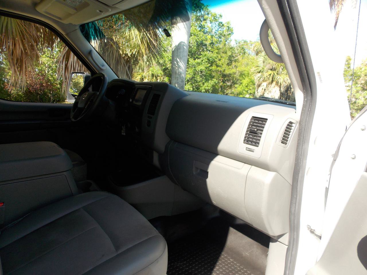 Used 2021 Nissan NV 2500 SV RWD image 15