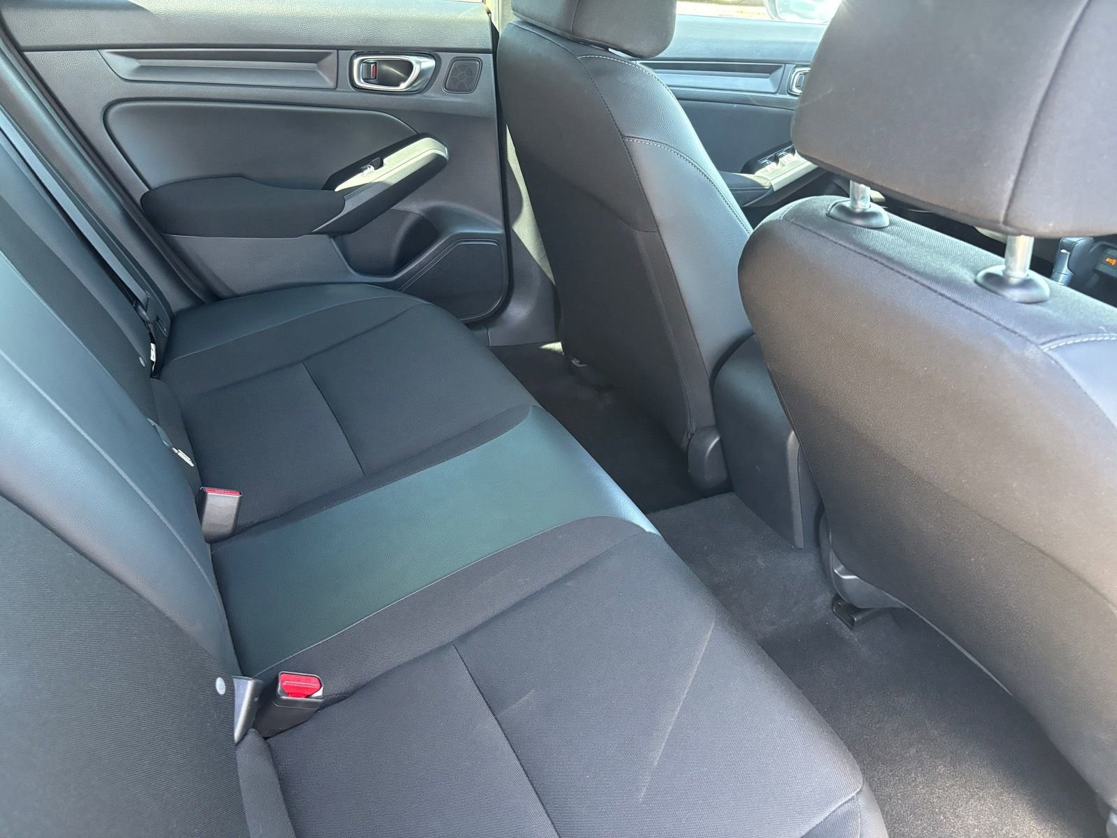 Used 2025 Honda Civic Sport image 10