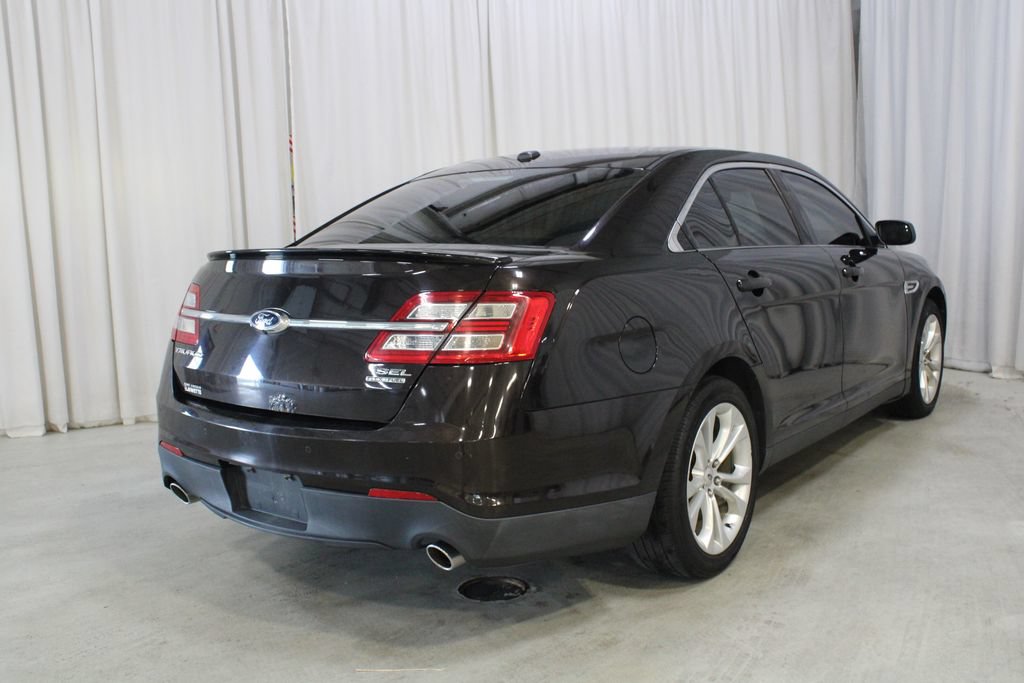 Used 2013 Ford Taurus SEL FWD image 23