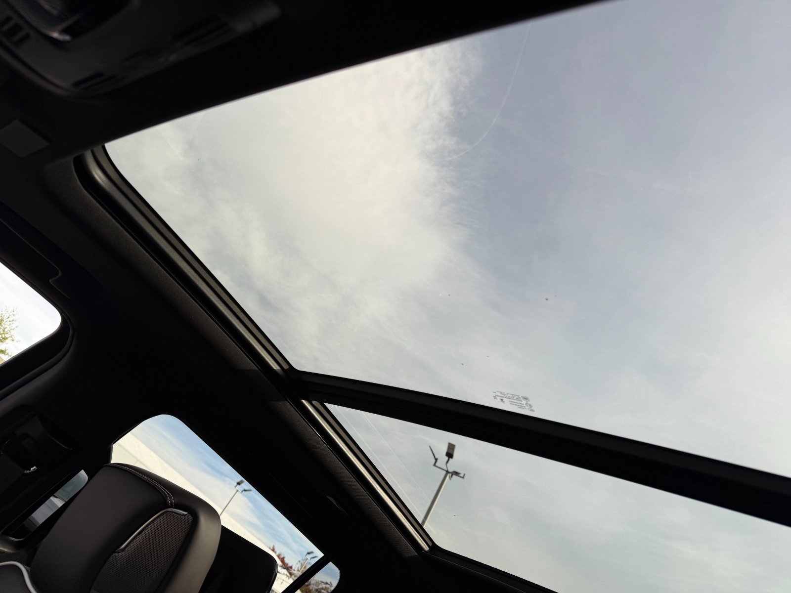 New 2026 GMC Yukon XL AT4 Ultimate w/ LPO, Floor Liner Package image 37