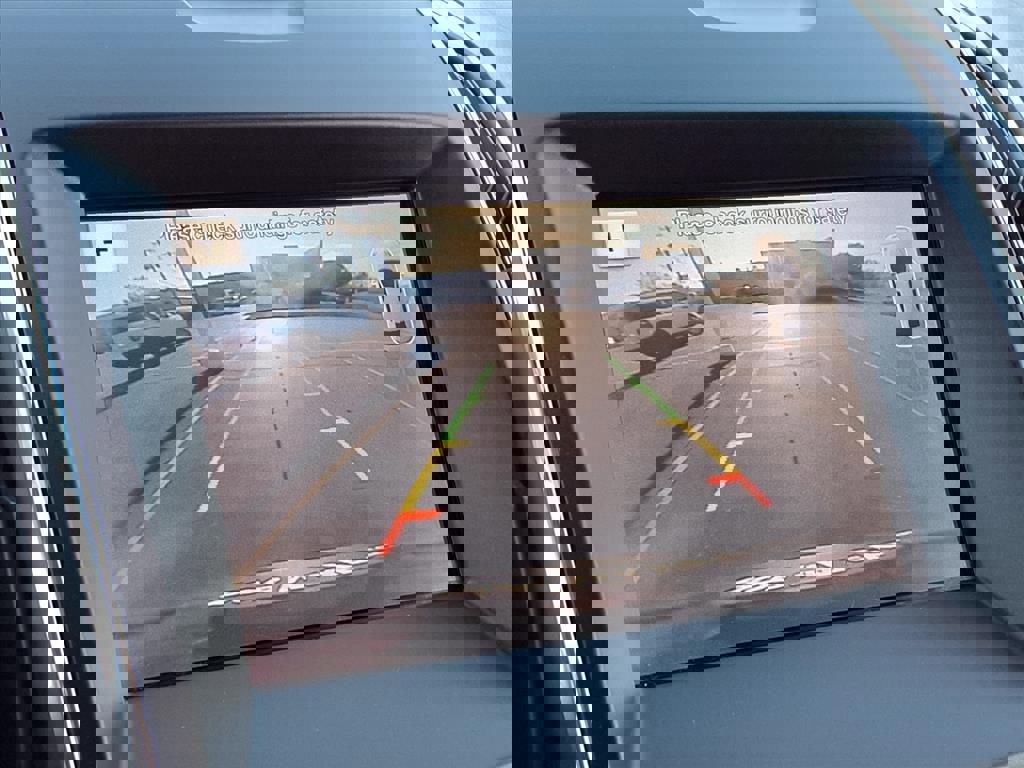 Certified 2019 Ford Edge Titanium w/ Cold Weather Package image 19