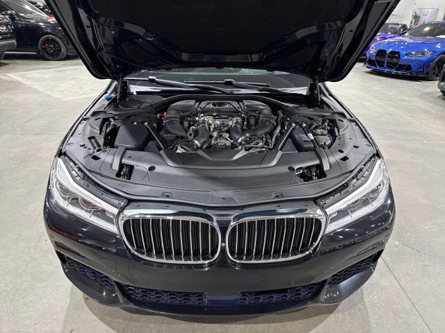 Used 2016 BMW 750i RWD image 18