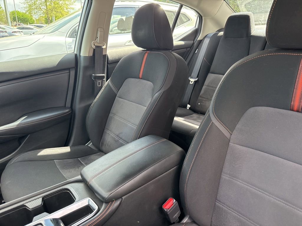 Used 2022 Nissan Sentra SR w/ Lighting Package image 21