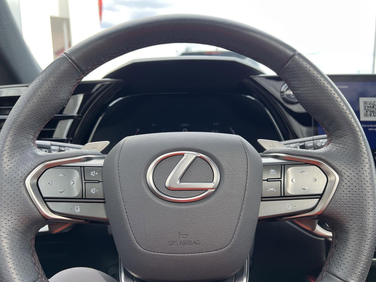 Used 2024 Lexus RX 500h F Sport w/ Convenience Package AWD/4WD image 19