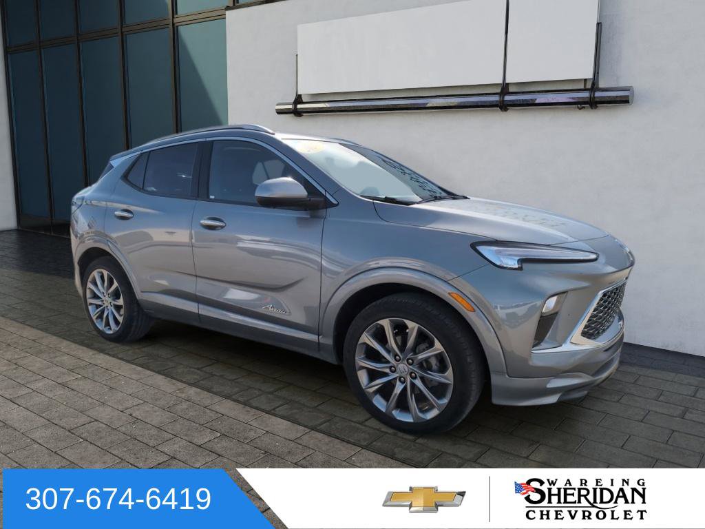 Used 2024 Buick Encore GX Avenir w/ Avenir Technology Package image 6