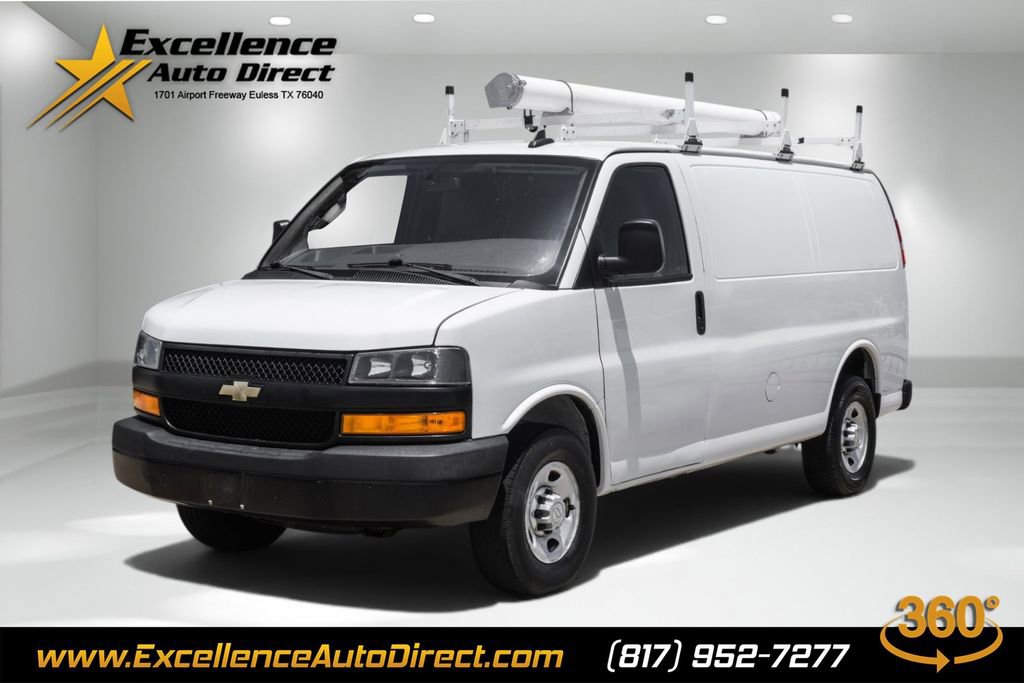 Used 2019 Chevrolet Express 3500 w/ Driver Convenience Package RWD video 1