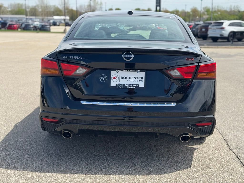 Used 2023 Nissan Altima 2.5 SR FWD image 31
