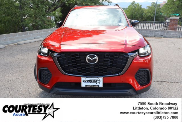 Used 2025 MAZDA CX-70 Plug-In Hybrid w/ Premium Plus AWD/4WD image 2