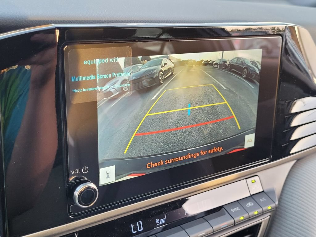 New 2026 Toyota Camry SE FWD image 18