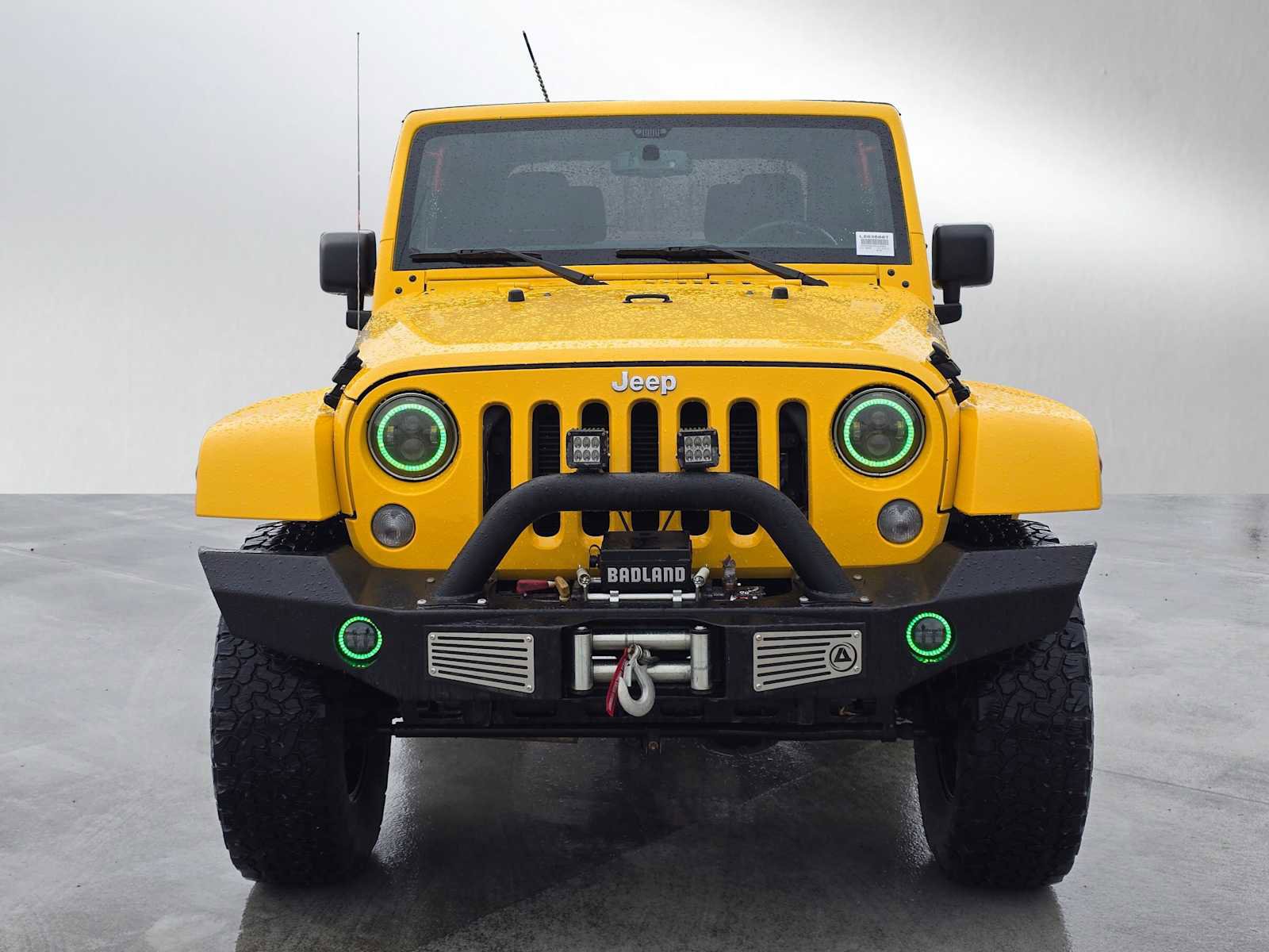 Used 2015 Jeep Wrangler Sahara w/ Connectivity Group image 2