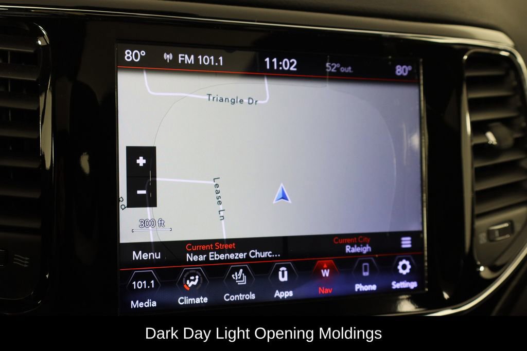 Used 2020 Jeep Grand Cherokee Altitude image 36