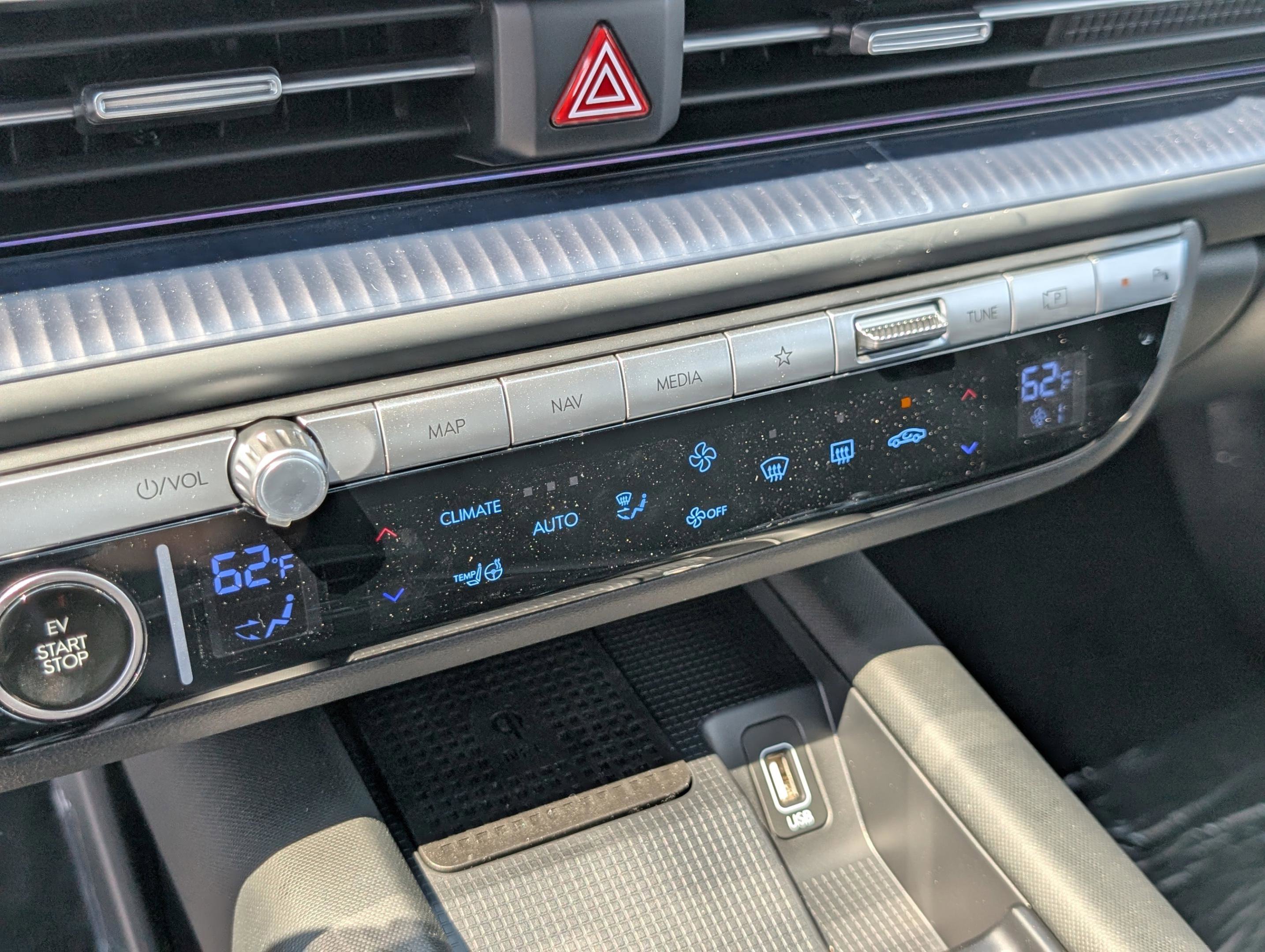 New 2025 Hyundai Ioniq 6 Limited AWD/4WD image 20