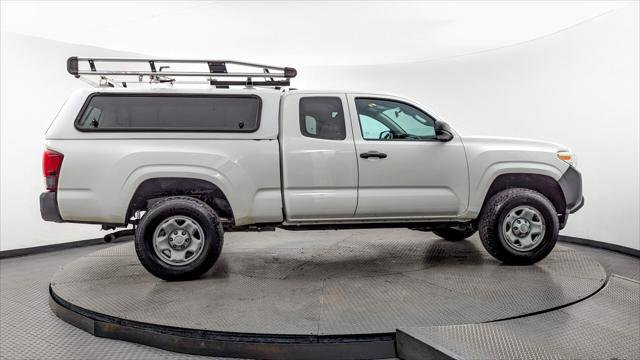 Used 2020 Toyota Tacoma SR image 9