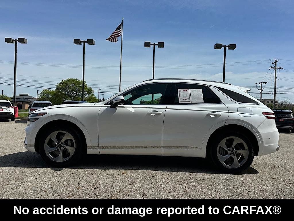 Used 2026 Genesis GV70 2.5T Advanced AWD/4WD image 2