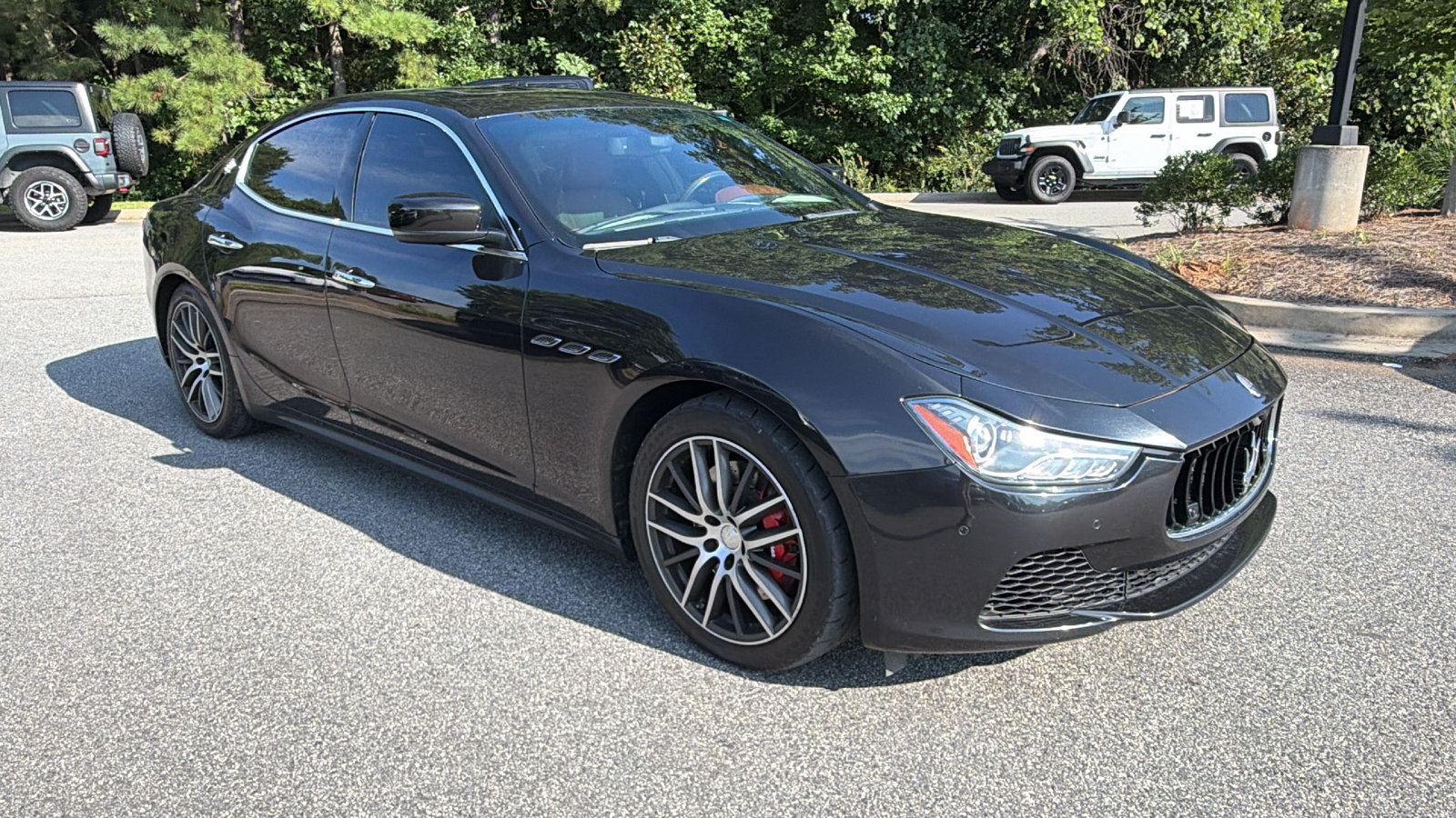 Used 2015 Maserati Ghibli S Q4 AWD/4WD image 5