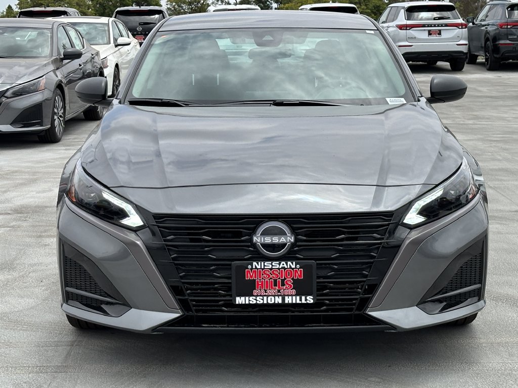New 2026 Nissan Altima 2.5 SV FWD image 12