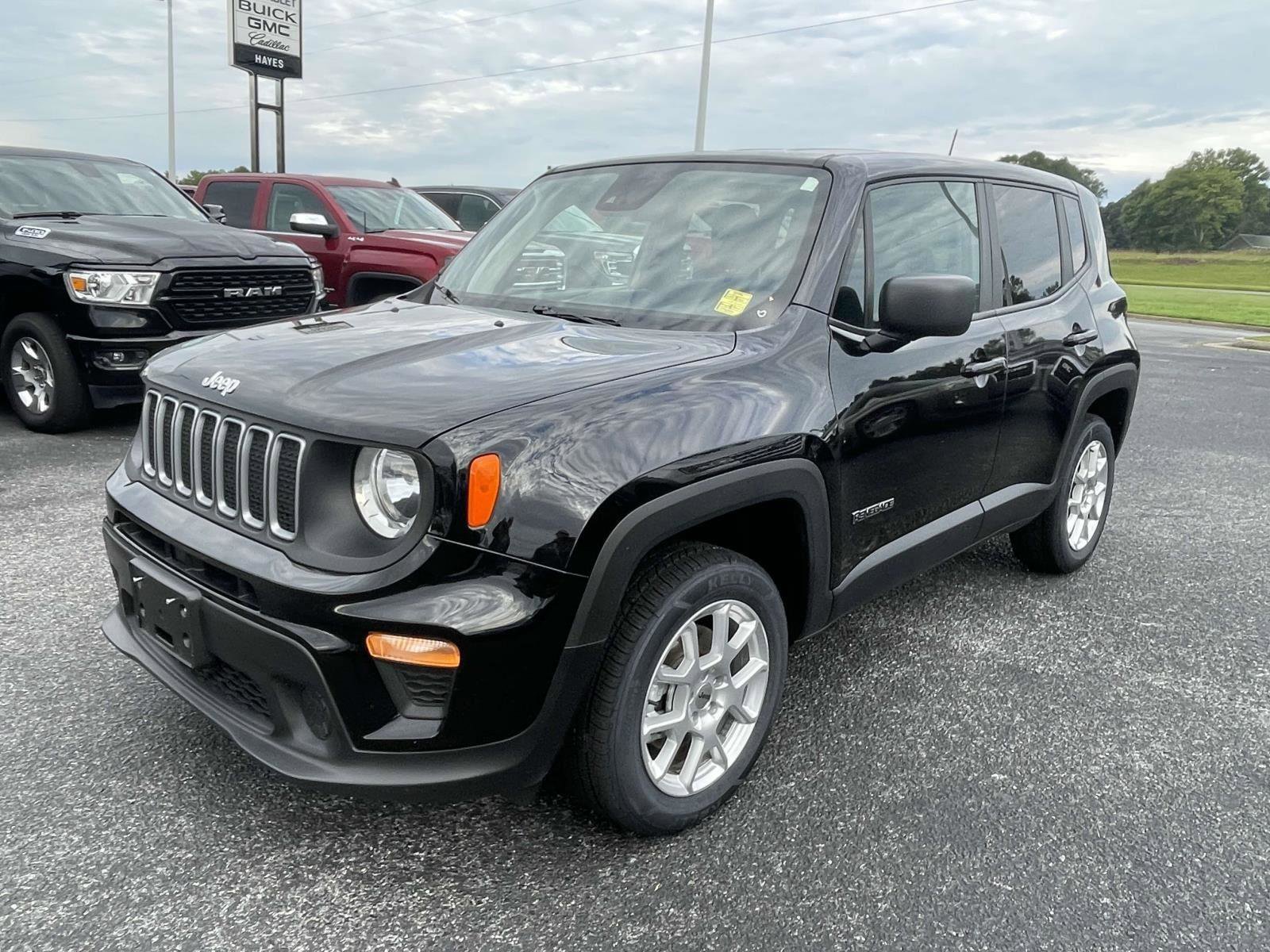 Certified 2023 Jeep Renegade Latitude image 12