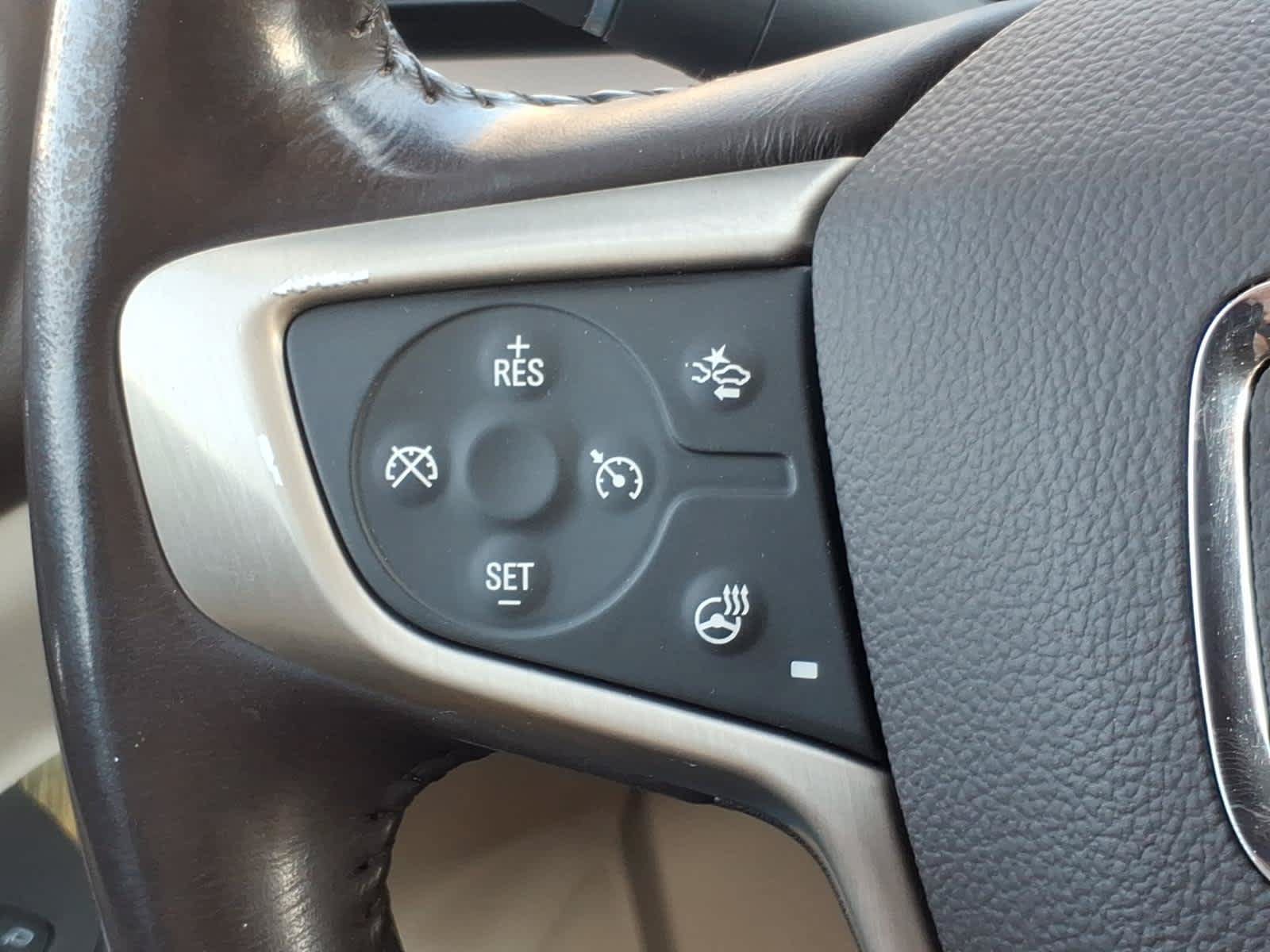 Certified 2019 GMC Acadia Denali w/ Technology Package FWD image 21