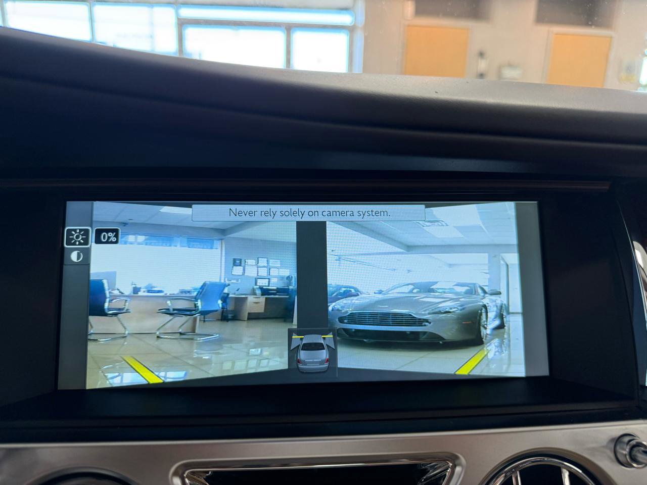 Used 2013 Rolls-Royce Ghost image 24