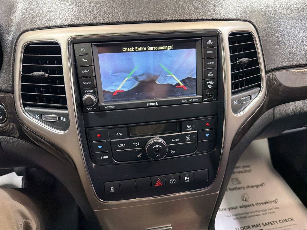 Used 2013 Jeep Grand Cherokee Laredo image 28