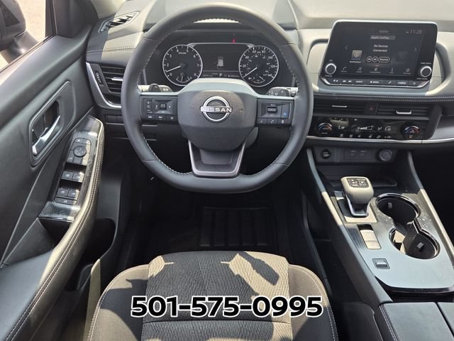 Used 2026 Nissan Rogue SV FWD image 14