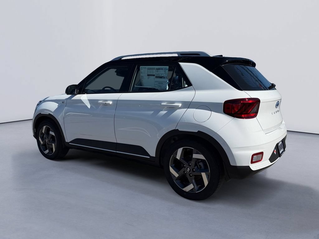 New 2026 Hyundai Venue SEL FWD image 5