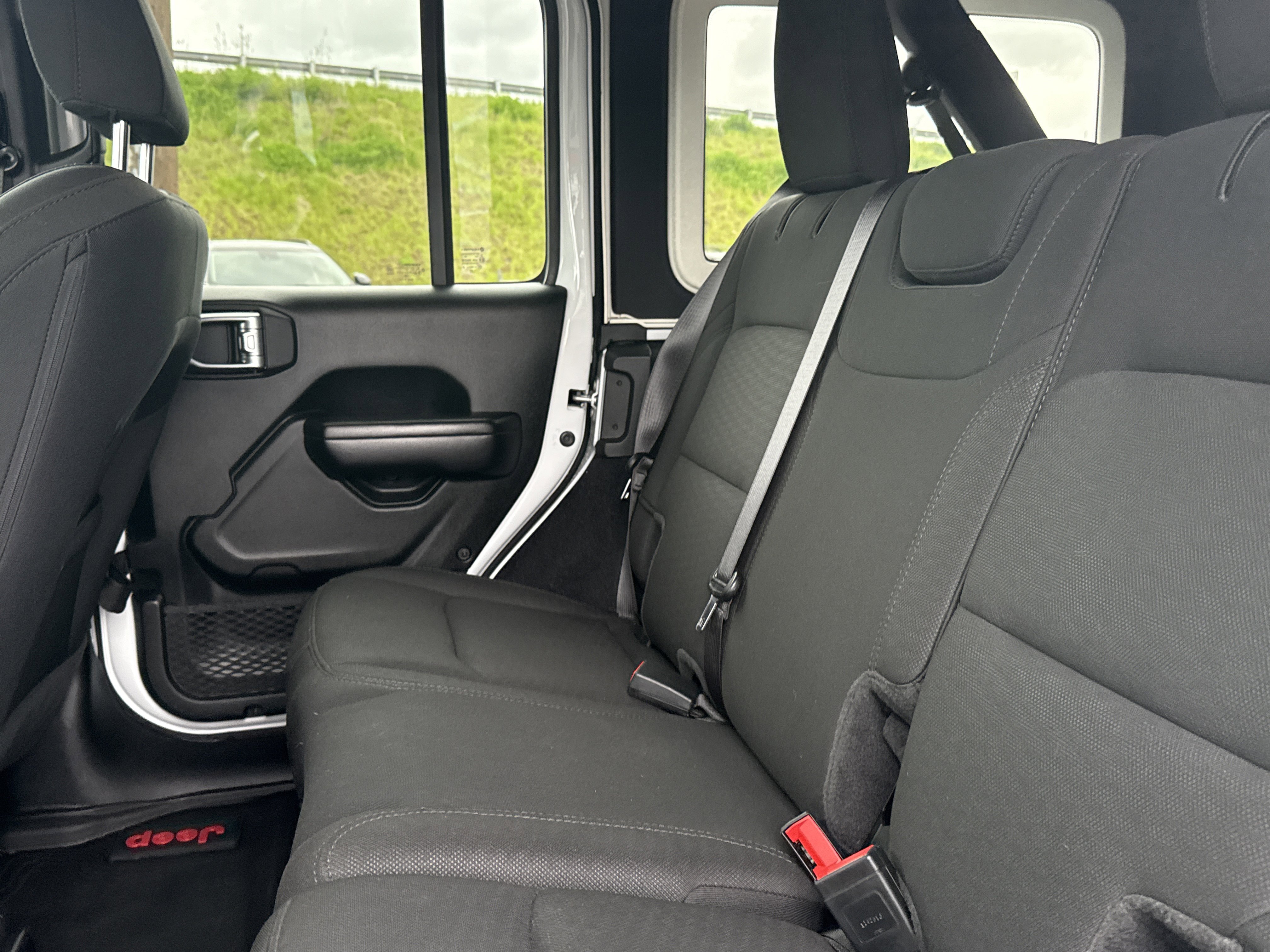 Used 2020 Jeep Wrangler Unlimited Sport AWD/4WD image 13