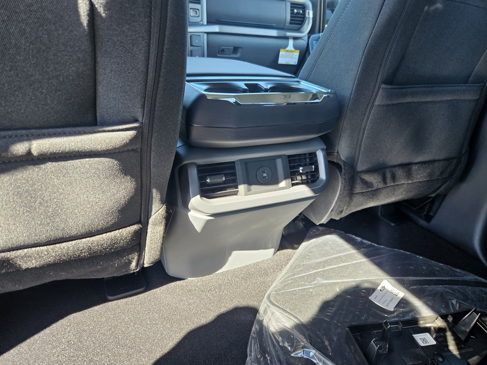 New 2026 Ford F150 XLT w/ XLT Chrome Appearance Package RWD image 14