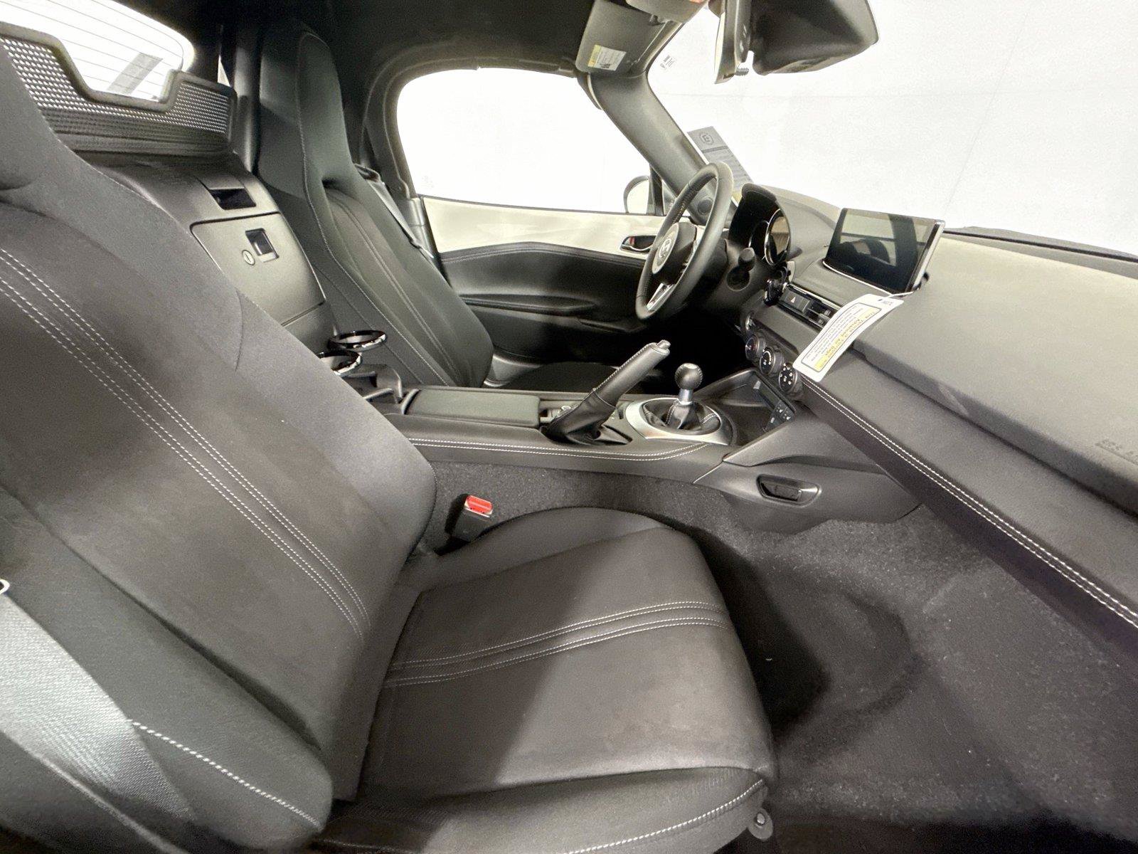 New 2026 MAZDA MX-5 Miata Club w/ Interior Package RWD image 37