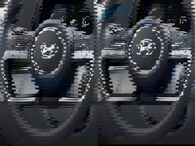 Certified 2025 Hyundai Elantra SE image 15