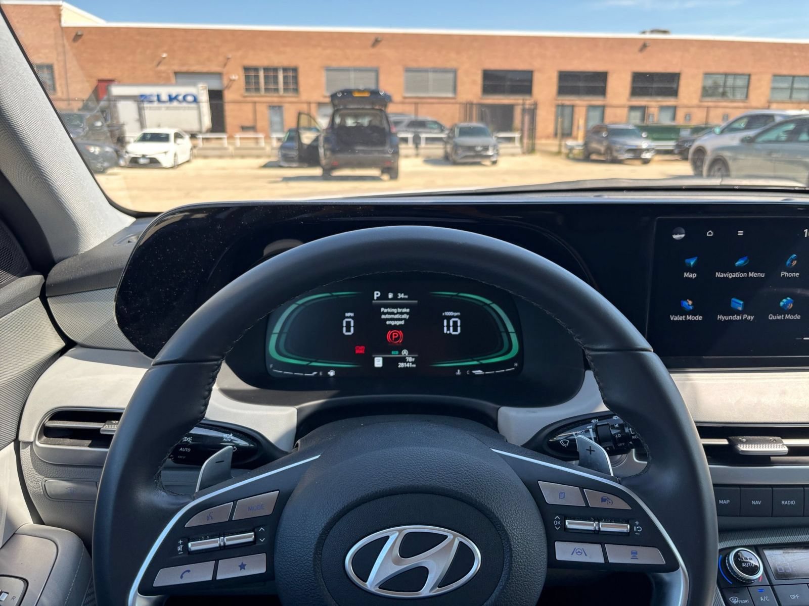 Used 2025 Hyundai Palisade SEL FWD image 37