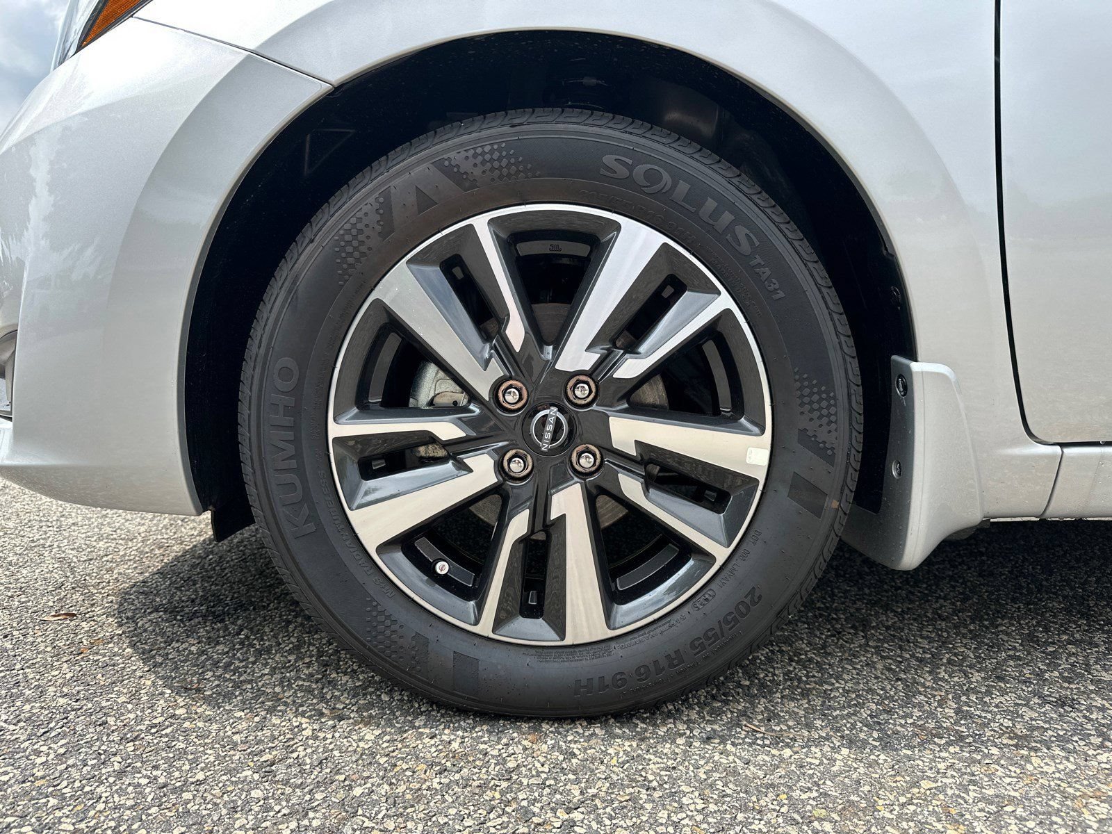 New 2025 Nissan Versa S w/ S Plus Package FWD image 11