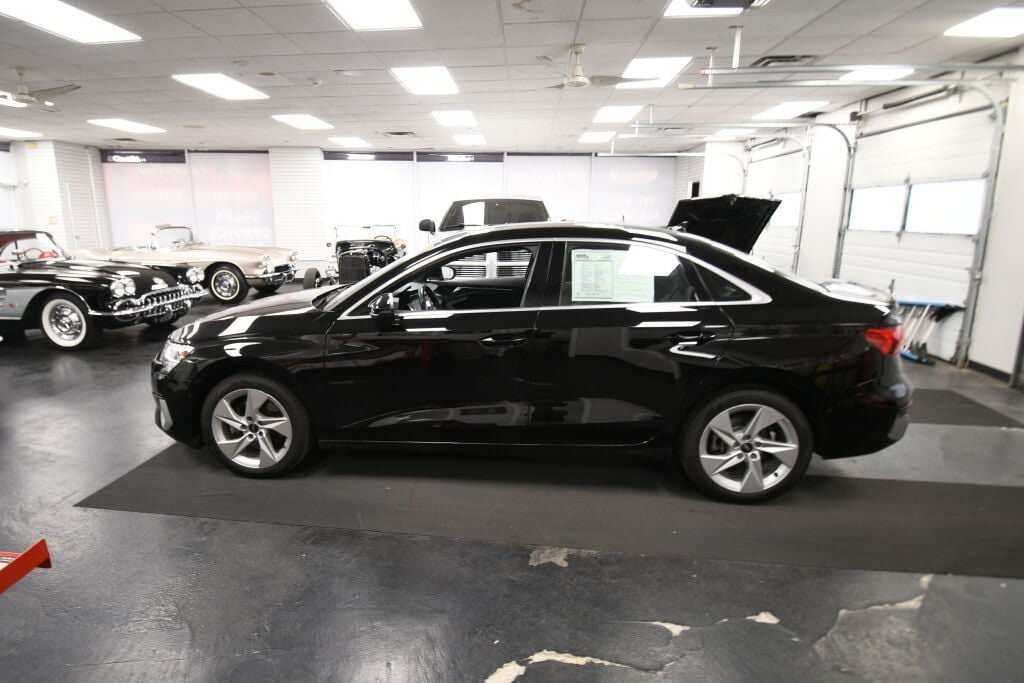 Used 2023 Audi A3 2.0T Premium FWD image 4