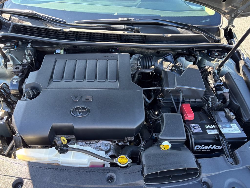 Used 2013 Toyota Avalon Limited FWD image 53