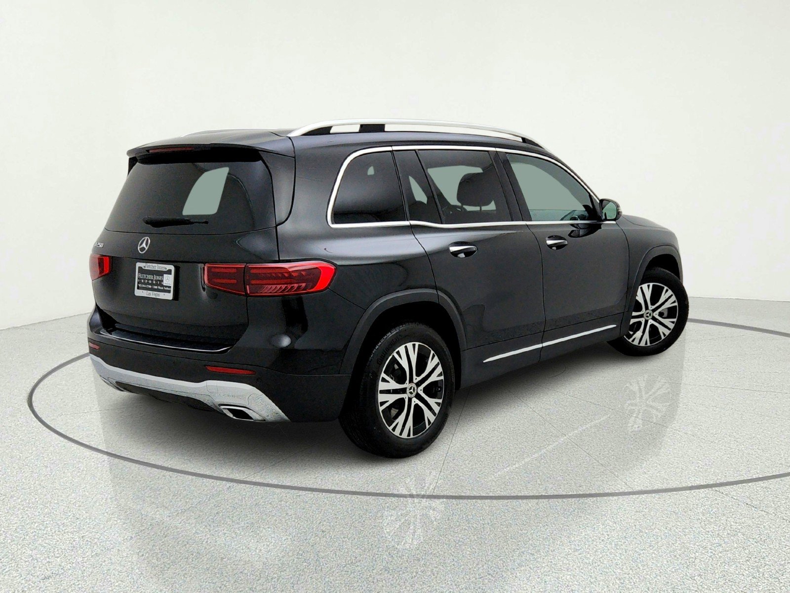 Certified 2024 Mercedes-Benz GLB 250 image 9