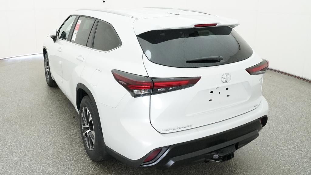 New 2026 Toyota Highlander XLE AWD/4WD image 6