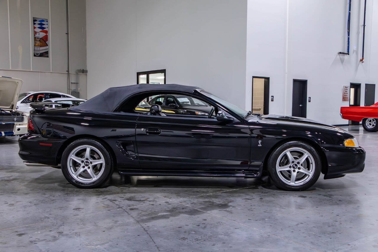 Used 1998 Ford Mustang Cobra RWD image 28