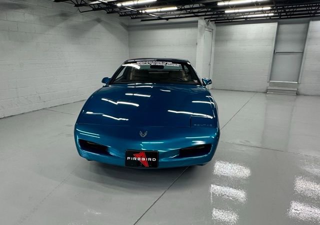 Used 1992 Pontiac Firebird Formula image 6