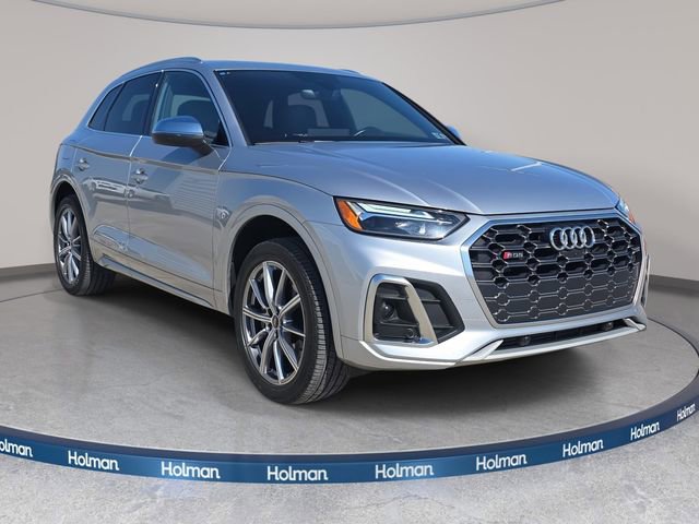 Used 2022 Audi SQ5 Premium Plus w/ Premium Plus Package image 4