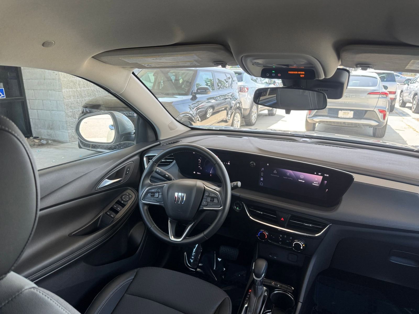 Used 2025 Buick Encore GX Preferred image 34