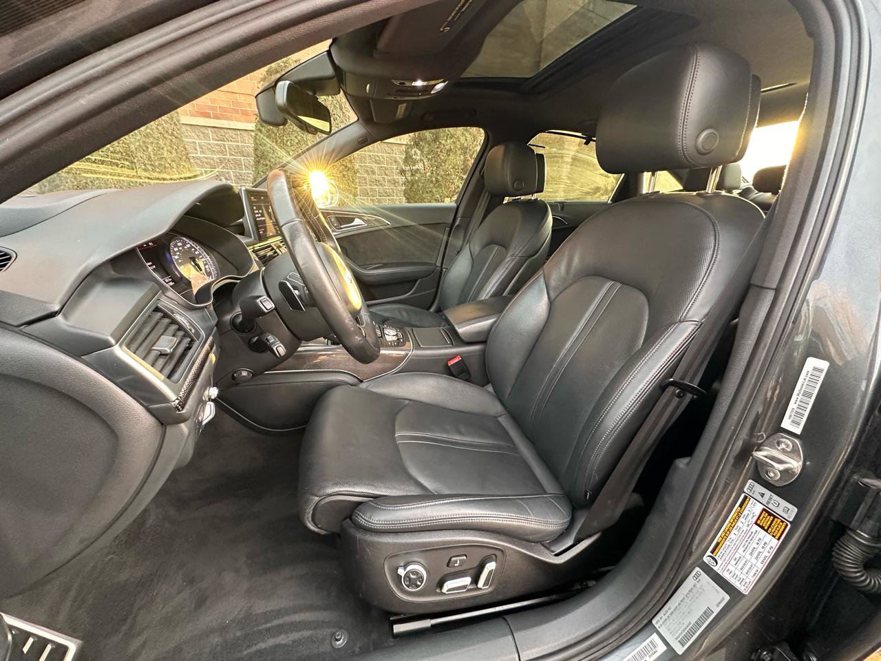 Used 2016 Audi S6 Prestige w/ Prestige Package image 21