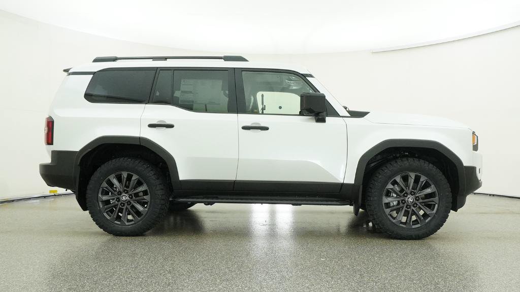 New 2027 Toyota XLT RWD image 30