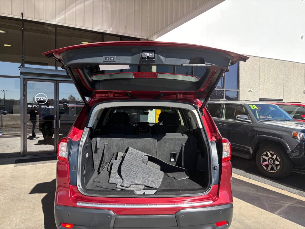 Used 2020 Subaru Ascent Premium w/ Sport Package image 26