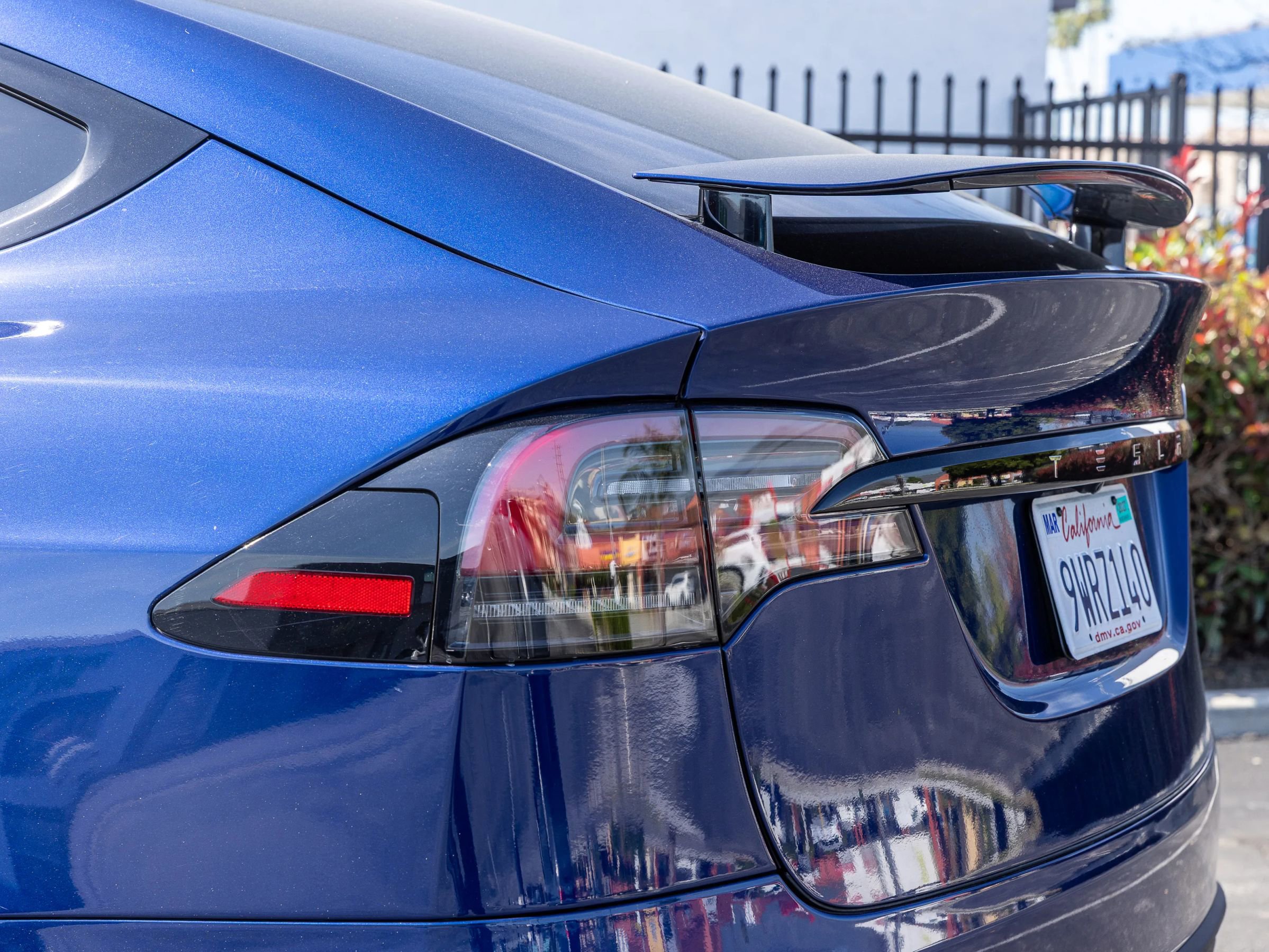 Used 2024 Tesla Model X image 4