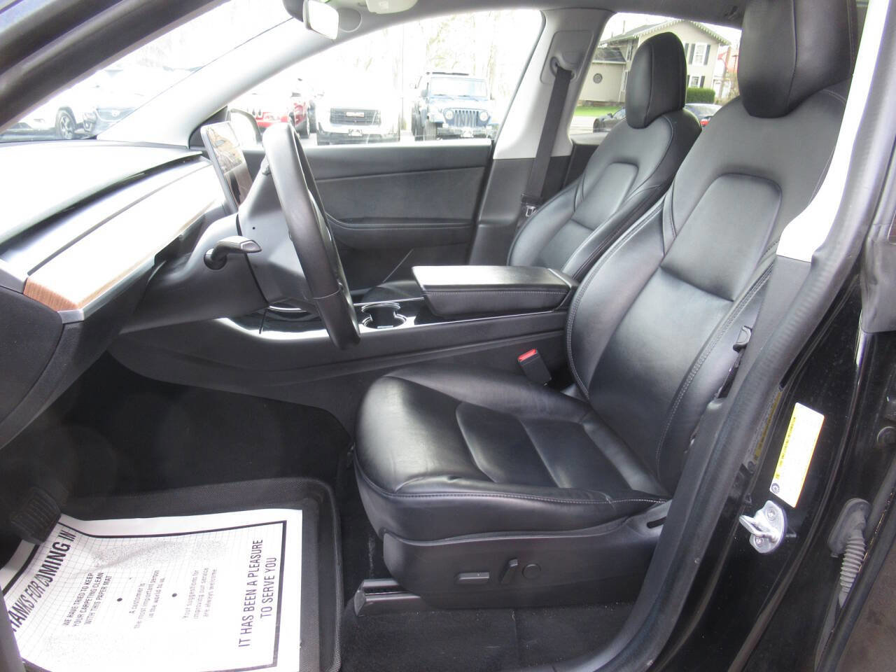 Used 2020 Tesla Model Y Long Range image 18