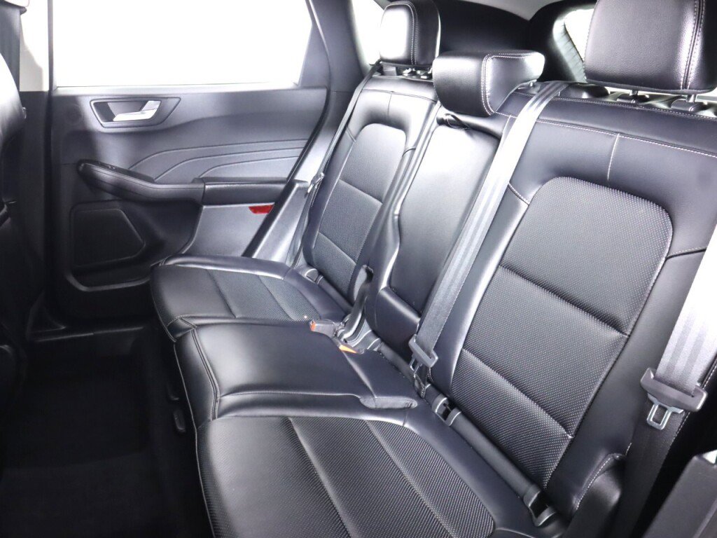 Used 2021 Ford Escape SEL w/ Technology Package AWD/4WD image 38