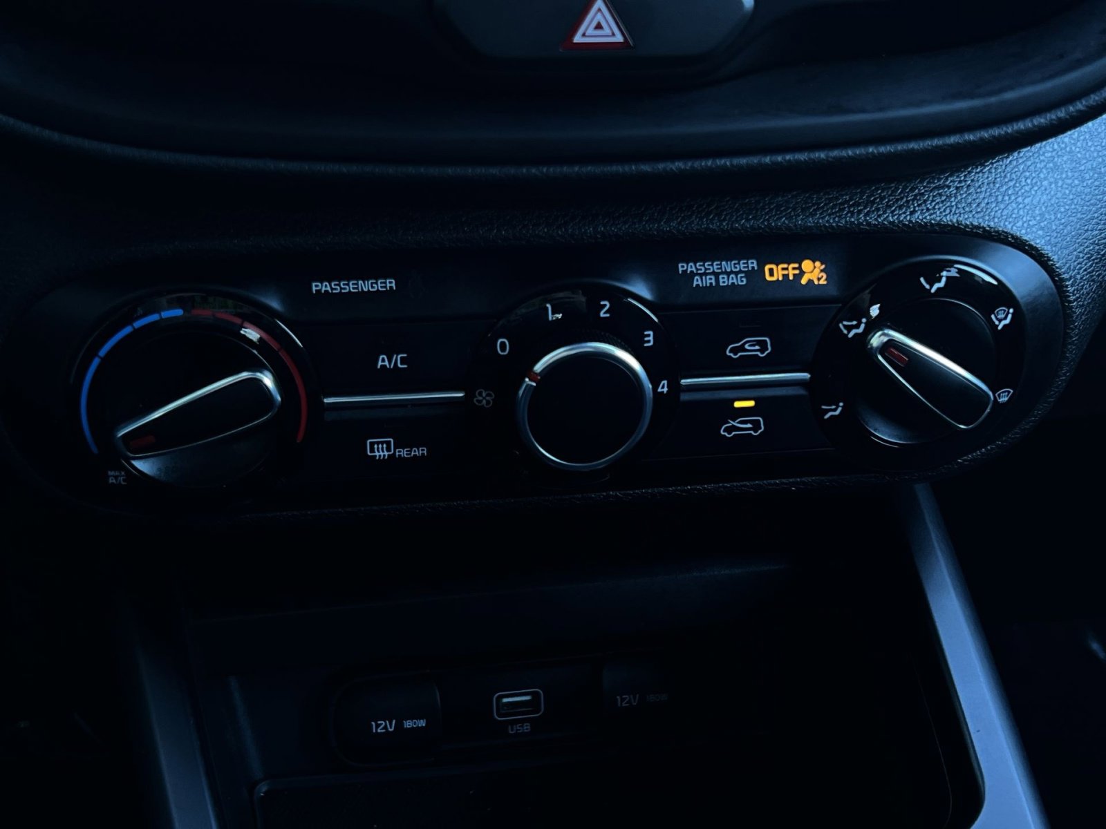 Used 2022 Kia Soul LX w/ Technology Package FWD image 33