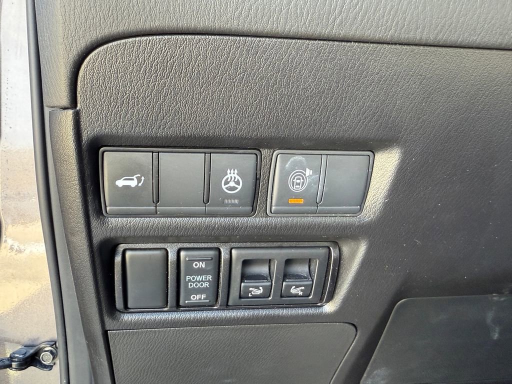 Used 2023 INFINITI QX80 Sensory w/ All-Season Package image 22